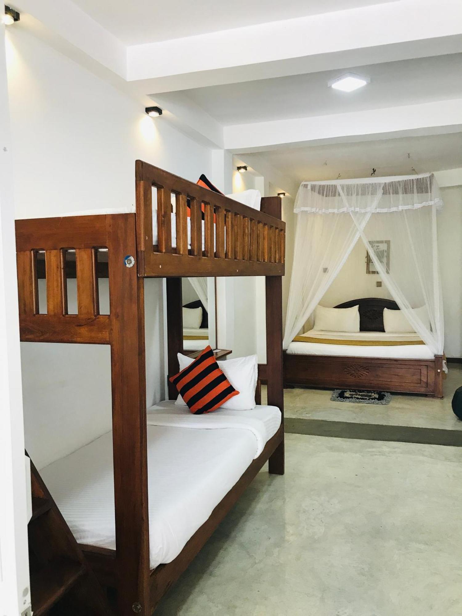 Breeze Blows Inn إيلا المظهر الخارجي الصورة
